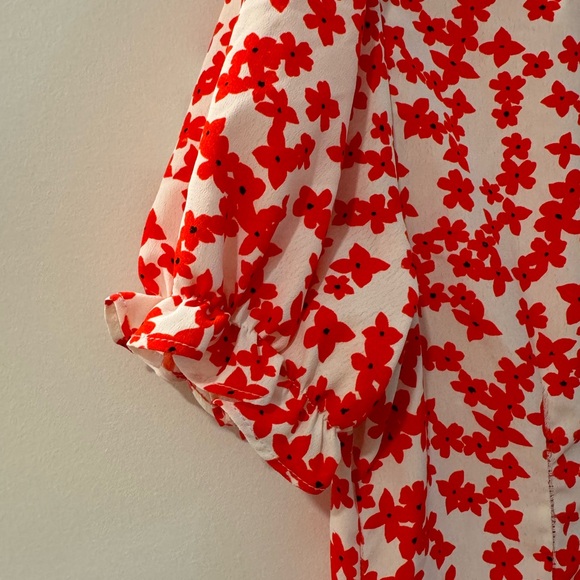 TOPSHOP tie front floral blouse - Picture 4 of 9